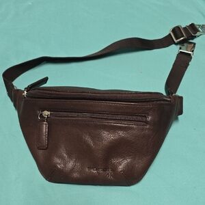 Fossil Chocolate Leather Belt Bag